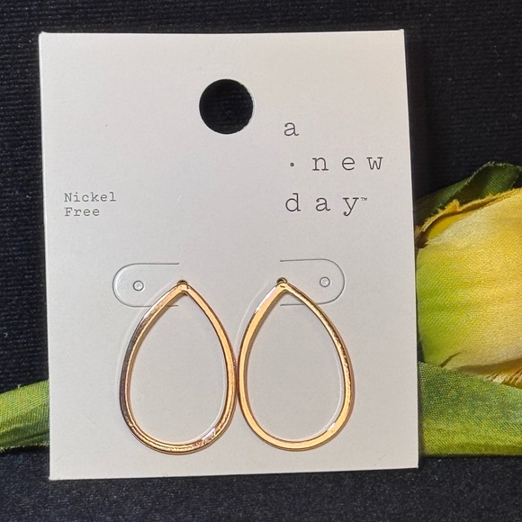A NEW DAY Rose Gold Tone Tear Drop Earrings 1 inch approx - Picture 1 of 5
